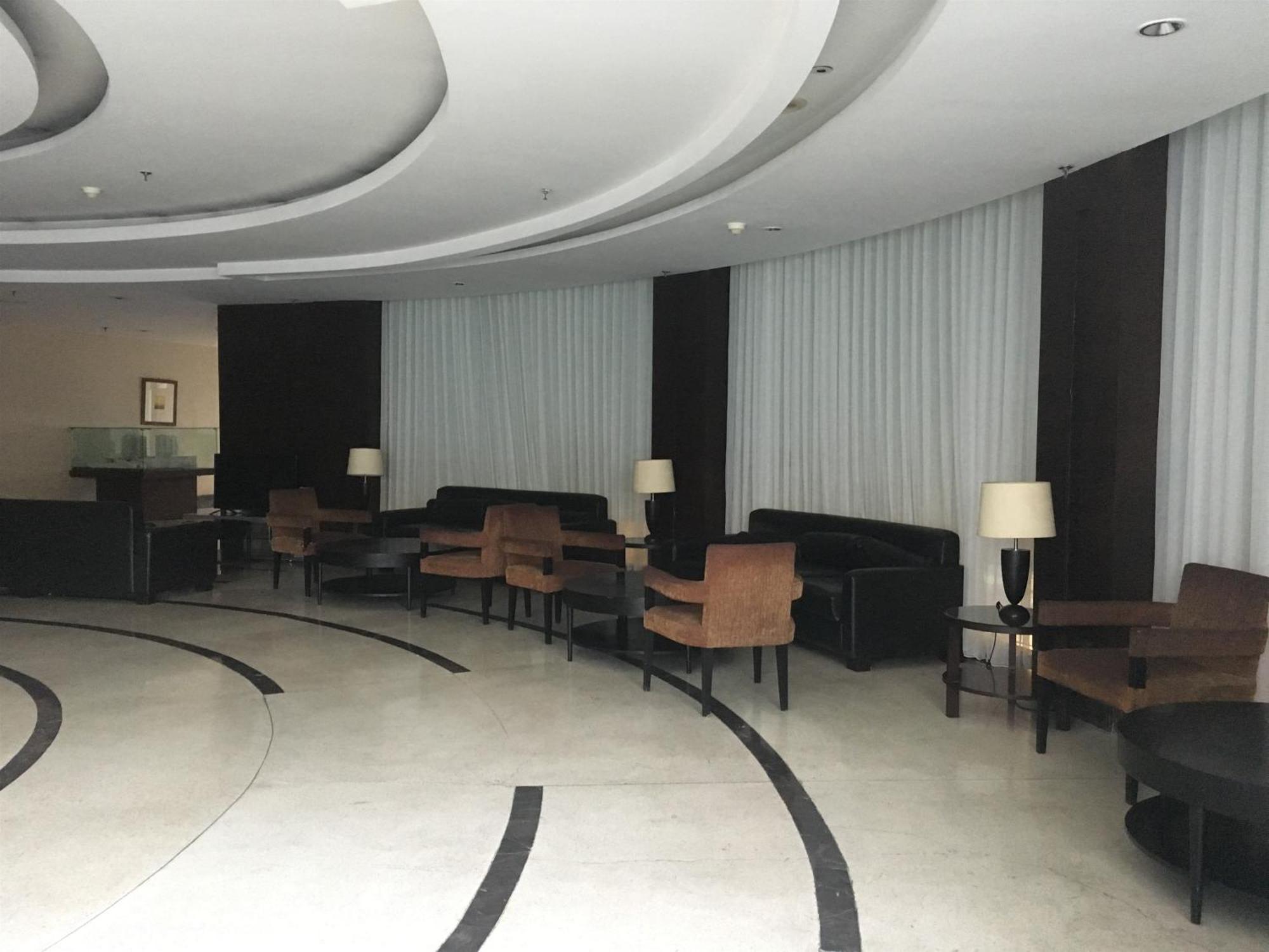 Apartemen Location 1br Without Living Braga Walk By Travelio *